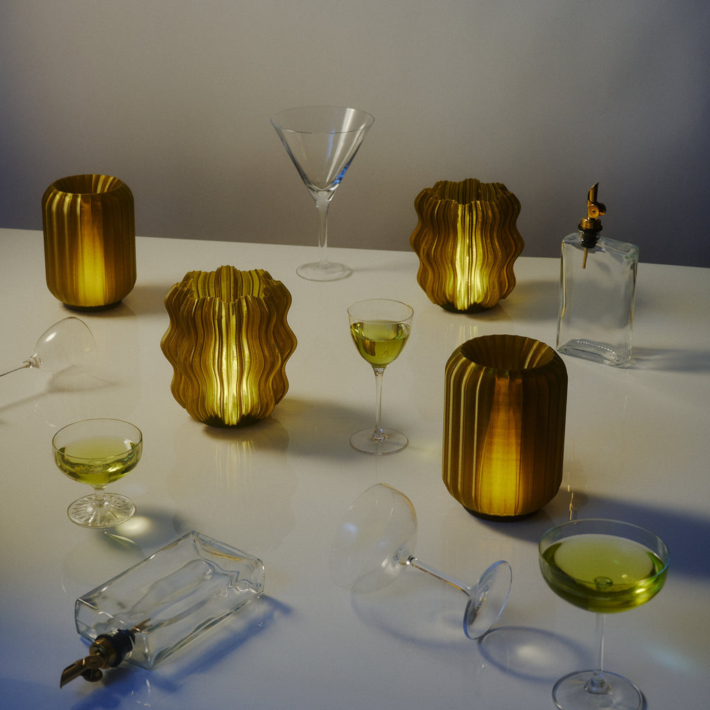 Cordless Mini Wavy Lamp – Rechargeable Sculptural Accent Light